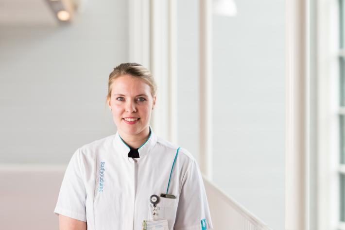 Eline Brons